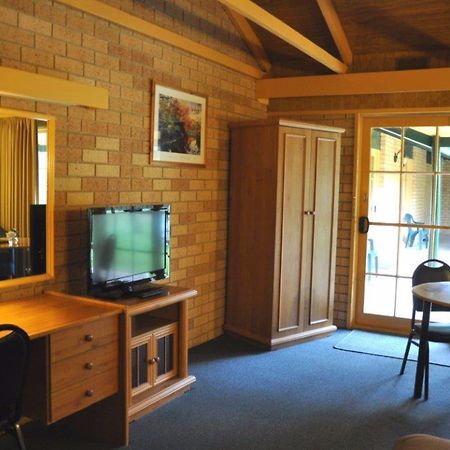 High Country Motor Inn Bright Εξωτερικό φωτογραφία