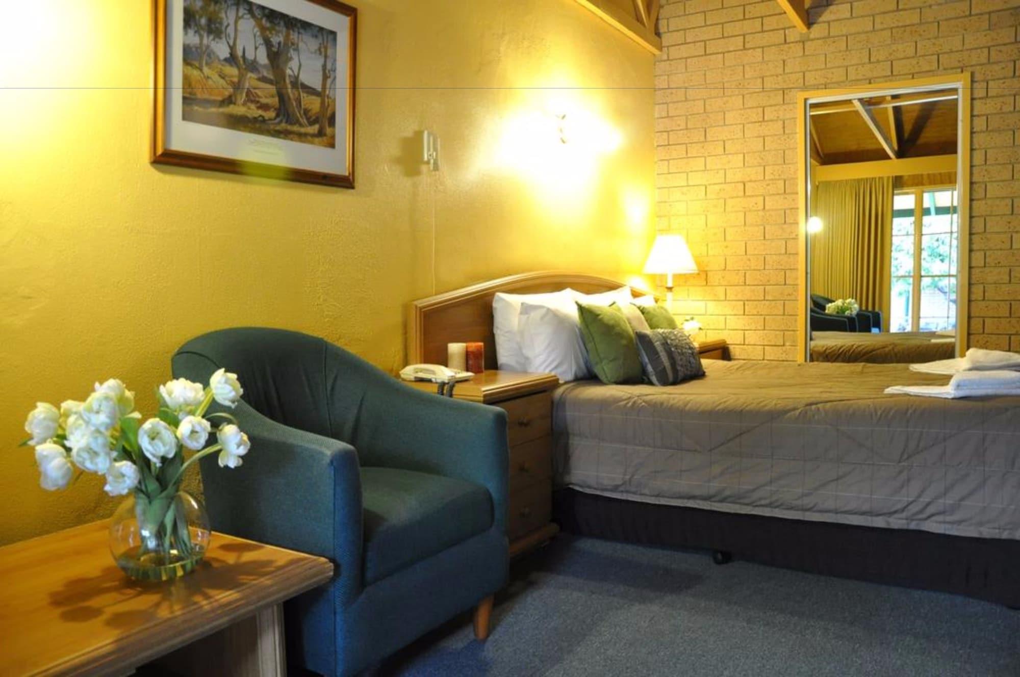 High Country Motor Inn Bright Εξωτερικό φωτογραφία