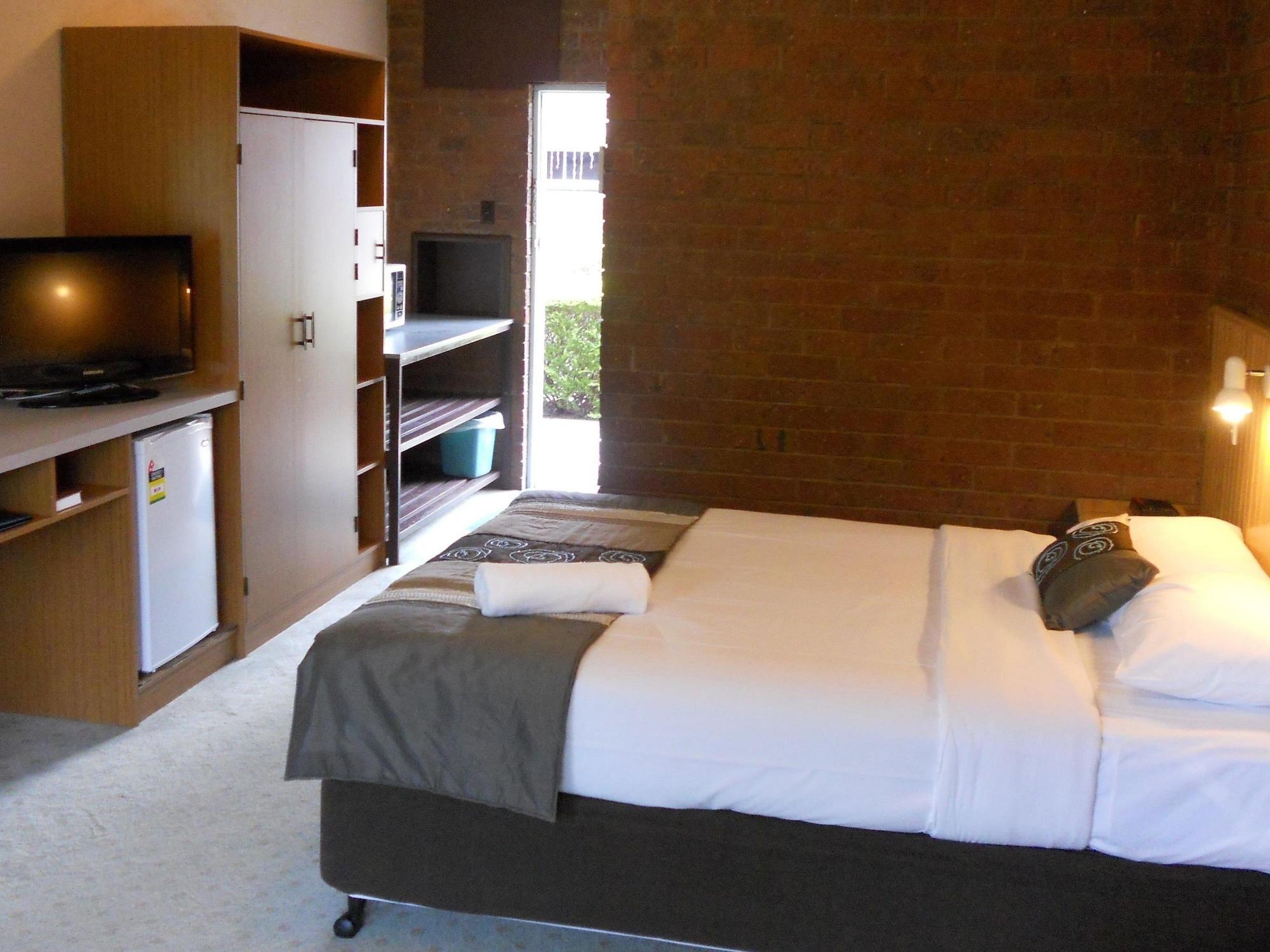 High Country Motor Inn Bright Εξωτερικό φωτογραφία