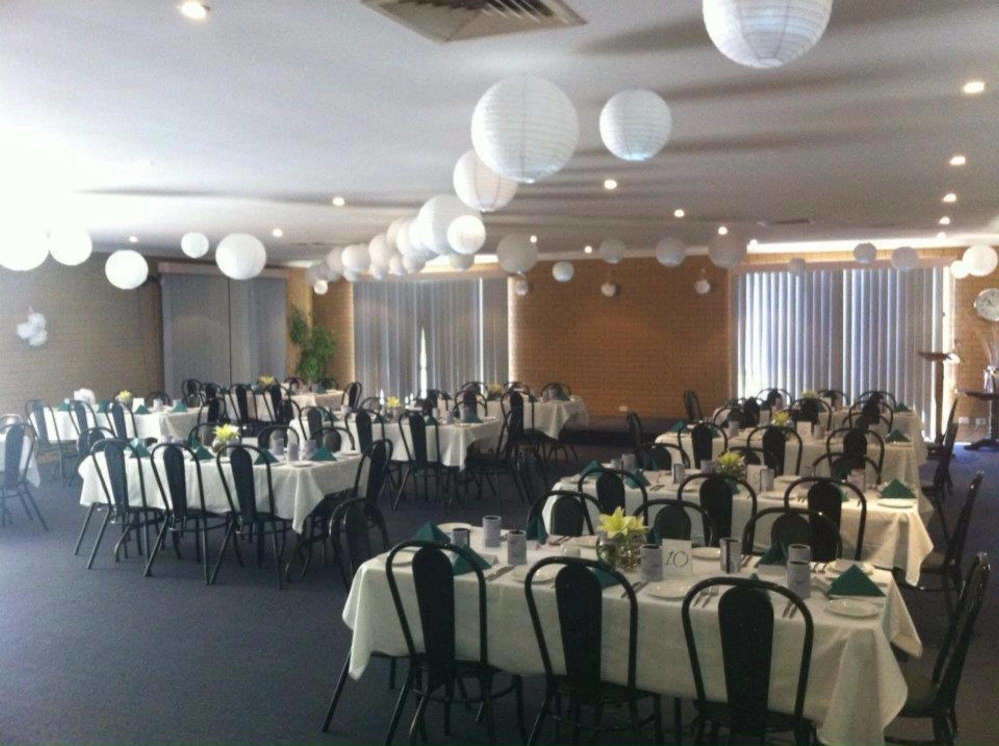High Country Motor Inn Bright Εξωτερικό φωτογραφία